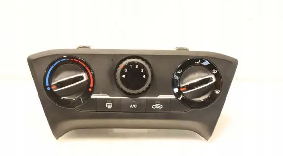 Interior fan control switch