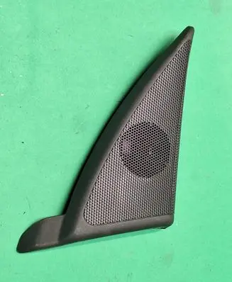 Mercedes-Benz C W203 Front door high frequency speaker A2037250494