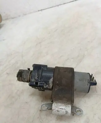 Mercedes-Benz Sprinter W901 W902 W903 W904 Electric auxiliary coolant/water pump 0018351364 0392020024 0392020026