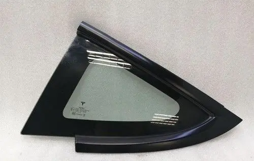 Tesla Model Y Rear door window glass 151497801B