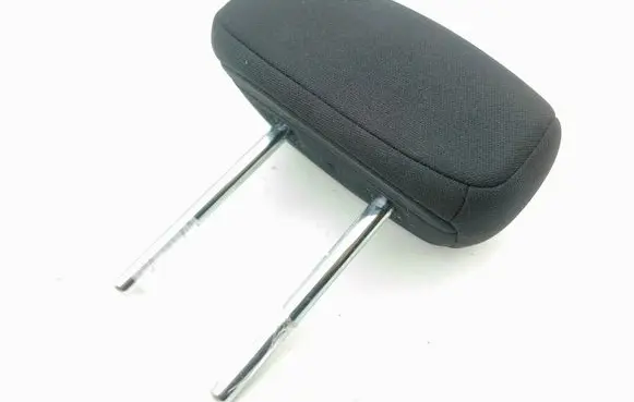 Nissan Leaf II (ZE1) Rear seat headrest 