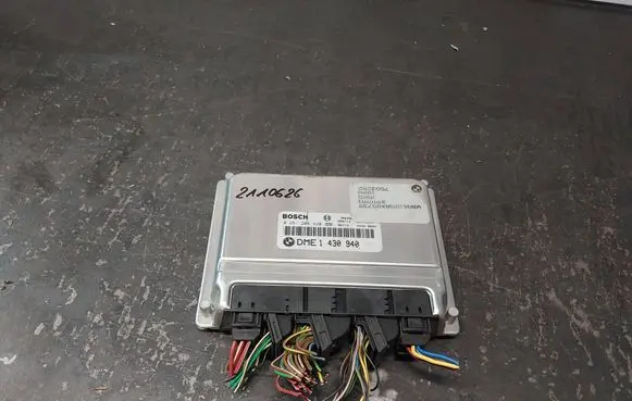 BMW 3 E46 Engine control unit/module 1430940 0261204420