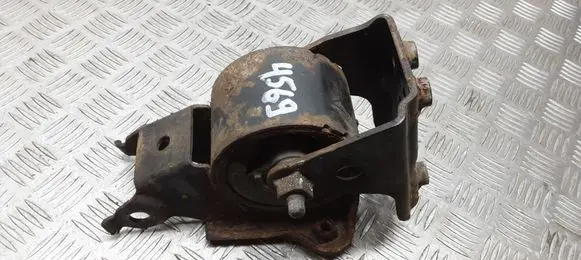 Nissan X-Trail T30 Engine mount bracket 113218M800