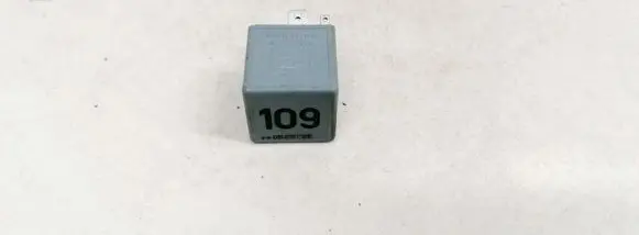 Skoda Fabia Mk1 (6Y) Other relay 1J0906381A