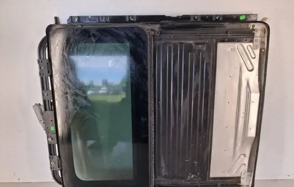 BMW 7 E65 E66 Sunroof set 895696913 6949628