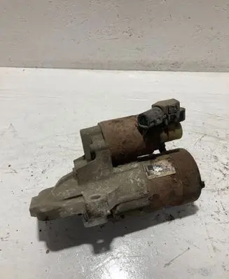 Mazda 6 Starter motor M000T90981