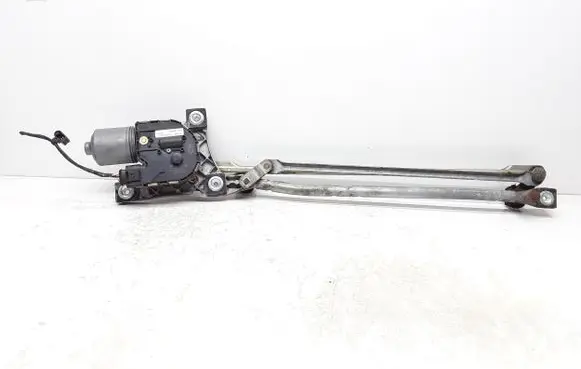 Volvo V50 Front wiper linkage and motor 31253518 3397021156 1397220585