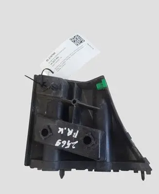 Volvo V40 Front bumper mounting bracket 31425110