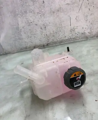 Hyundai Kona II Coolant expansion tank/reservoir 254r0at000