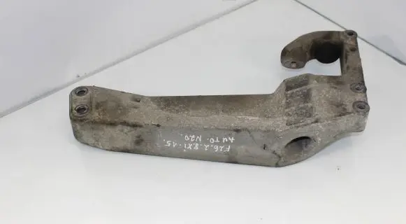 BMW X4 F26 Gearbox mounting bracket 6786567 10309410