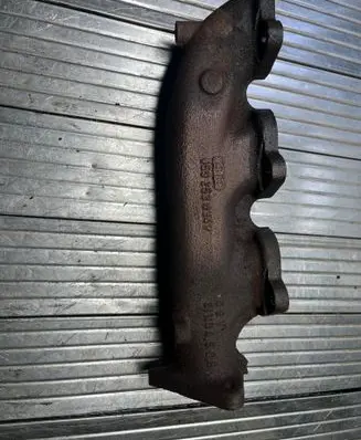 Audi A6 S6 C6 4F Exhaust manifold 059253034P