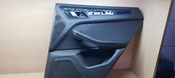 Porsche Macan (95B) Rear door card panel trim 95B867306