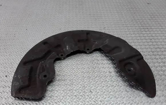 Audi A4 S4 B6 8E 8H Front brake disc dust cover plate 