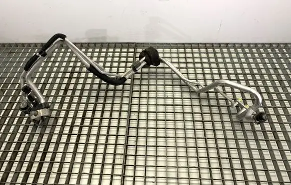 Air conditioning (A/C) pipe/hose