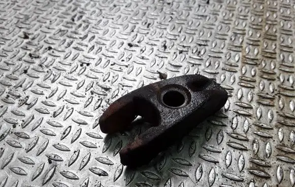 Peugeot Boxer Fuel Injector clamp holder