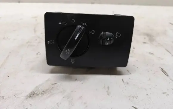 Ford Focus Light switch 4M5T13A024LA