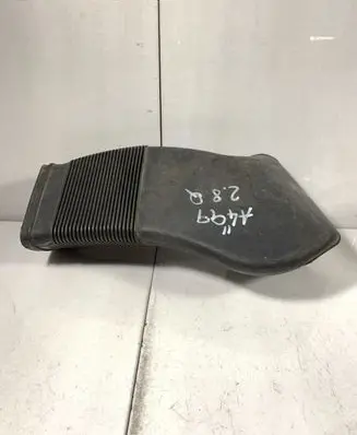 Audi A4 S4 B5 8D Air intake duct part 8D0129617E