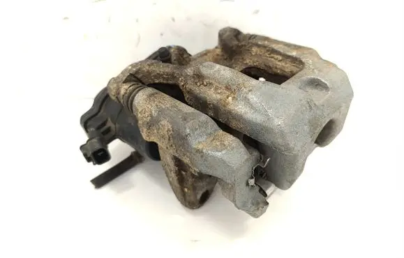 Toyota Highlander XU70 Rear brake caliper 16L