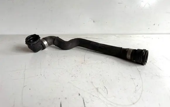 Mercedes-Benz C W205 Engine coolant pipe/hose A2055014784