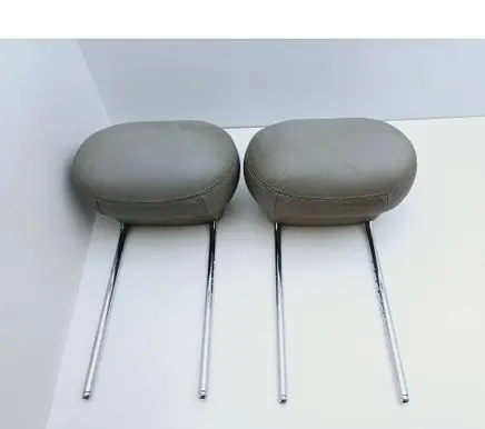 Mercedes-Benz E W211 Front seat headrest 