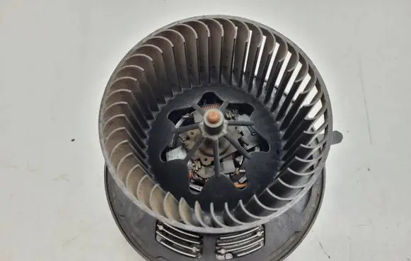 BMW 1 E81 E87 Heater fan/blower 6933663AUTOFROST