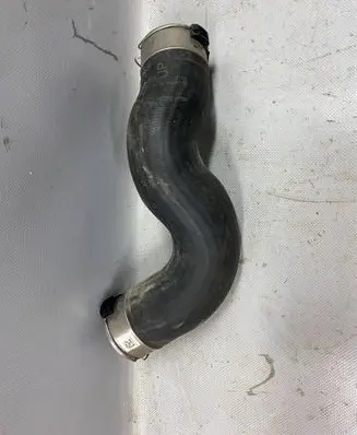 BMW X3 G01 Intercooler hose/pipe 8584549