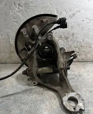 Porsche Macan (95B) Rear wheel hub spindle/knuckle 8R0505435C