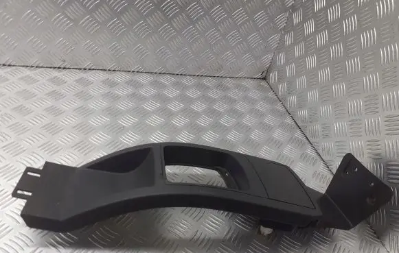 Volkswagen Polo IV 9N3 Center console 6Q1863241