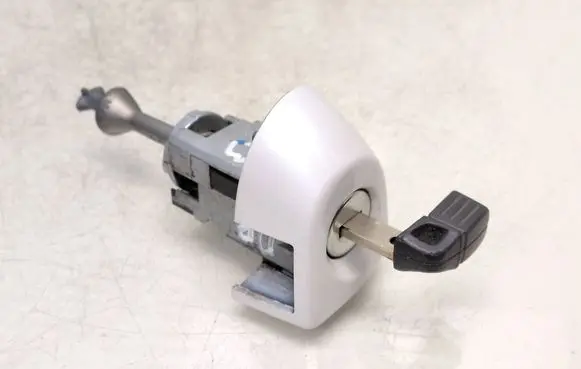 BMW 3 E92 E93 Coupe door lock (next to the handle)