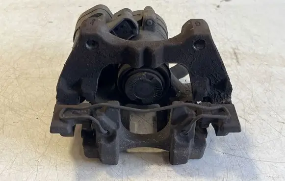 Audi Q2 - Rear brake caliper 5Q0615405