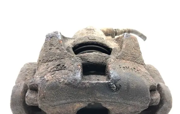 Front brake caliper