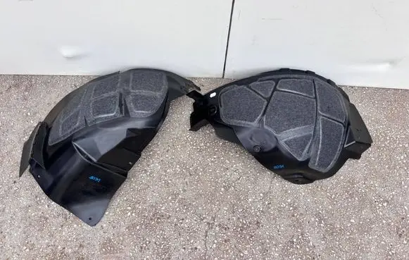 Opel Astra J Front wheel arch liner splash guards 13418974
