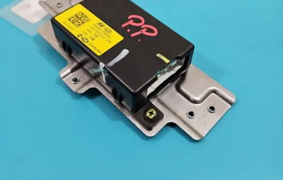KIA Sportage Central body control module 88590-D9050 IMPRK1359130