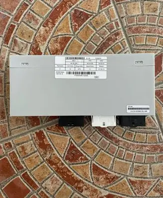 BMW X6 E71 Tailgate/trunk control unit/module 61357335274 7335274