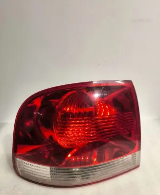 Volkswagen Touareg I Rear/tail lights 7L6945095K