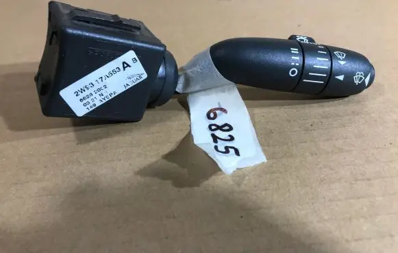 Jaguar XJ X350 Wiper control stalk 2W9317A553AB 66282002 LHD