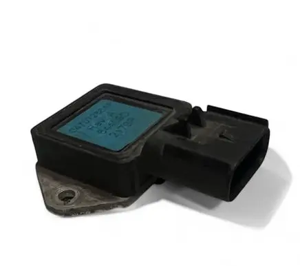 Coolant fan relay
