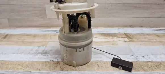 Citroen C4 I In-tank fuel pump