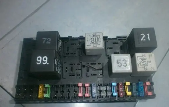 Fuse box set