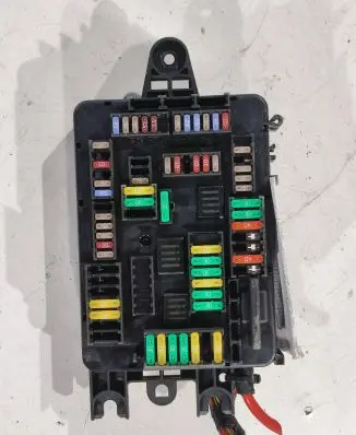 BMW X5 F15 Fuse module 6819651 25032018 19325000005