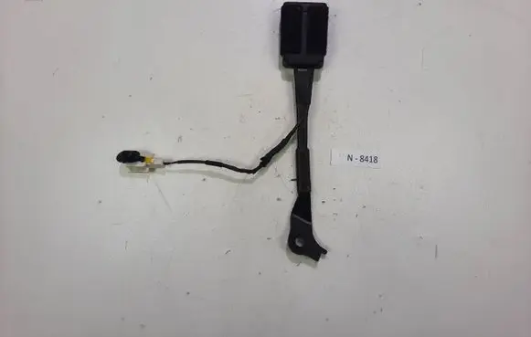 Peugeot 308 Front seatbelt buckle 624287300A