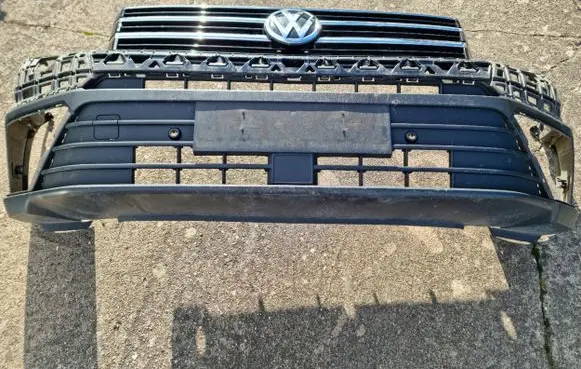 Volkswagen Crafter Front bumper