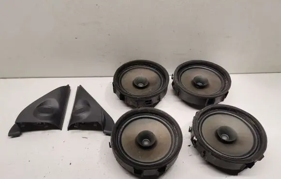 Mitsubishi Outlander Audio system kit 8720A166 7221B588