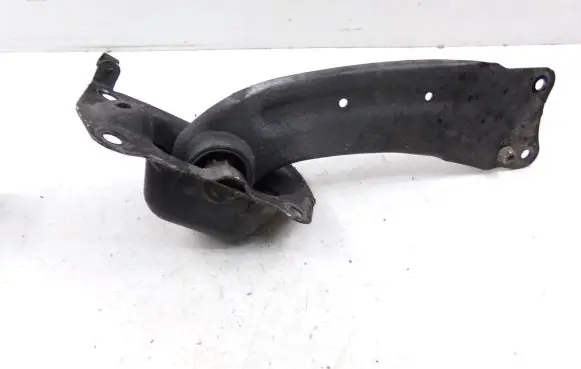Volkswagen PASSAT CC Rear upper control arm/wishbone 3C0505226B