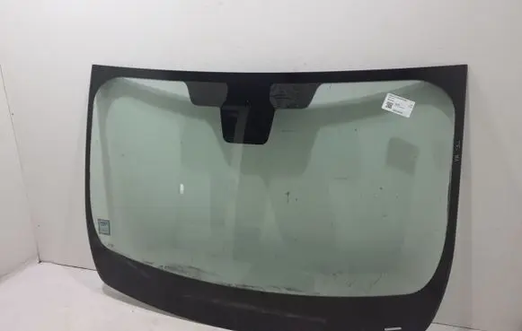 Renault Trafic III (X82) Front windscreen/windshield window 727120121R