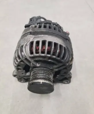 Audi A3 S3 8P Generator/alternator 03C903023A 0124525093