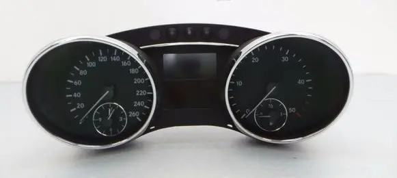 Mercedes-Benz R W251 Speedometer (instrument cluster) A2515409847