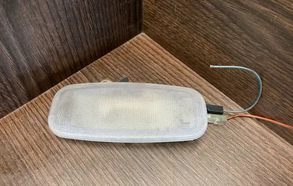 Mercedes-Benz C W203 Interior lighting switch A2028200401