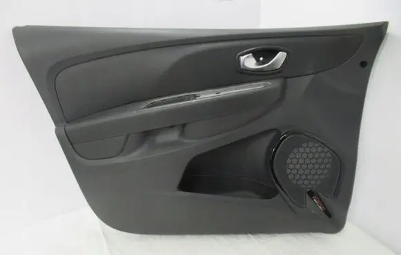 Renault Clio IV Front door card panel trim