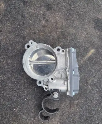 BMW 4 G22 G23 G24 G26 Throttle valve A2C11226200 8667415